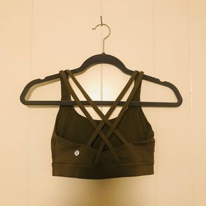 Lululemon Brand-new lightly lined Sports Bra.